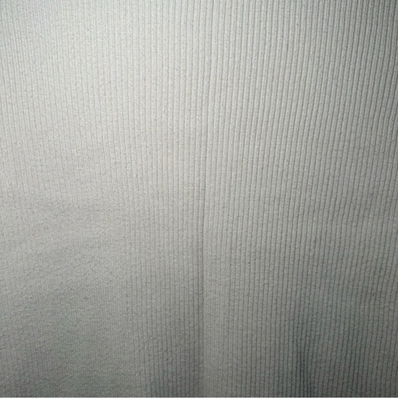 GAP 100% Cotton Ribbed Long SleeveTurtleneck Butter Yellow Sweater Size M - Picture 14 of 14